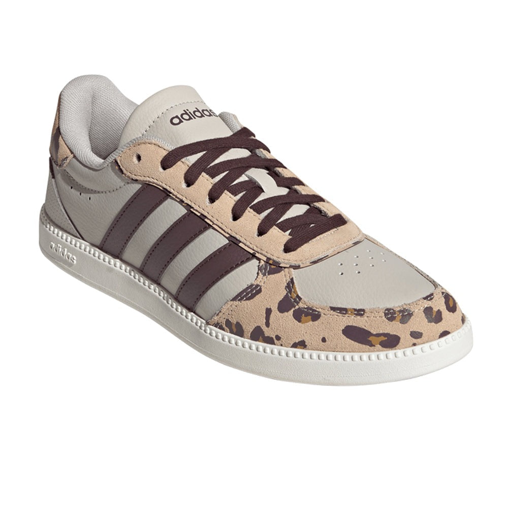Breaknet Sleek Lace Up Sneakers