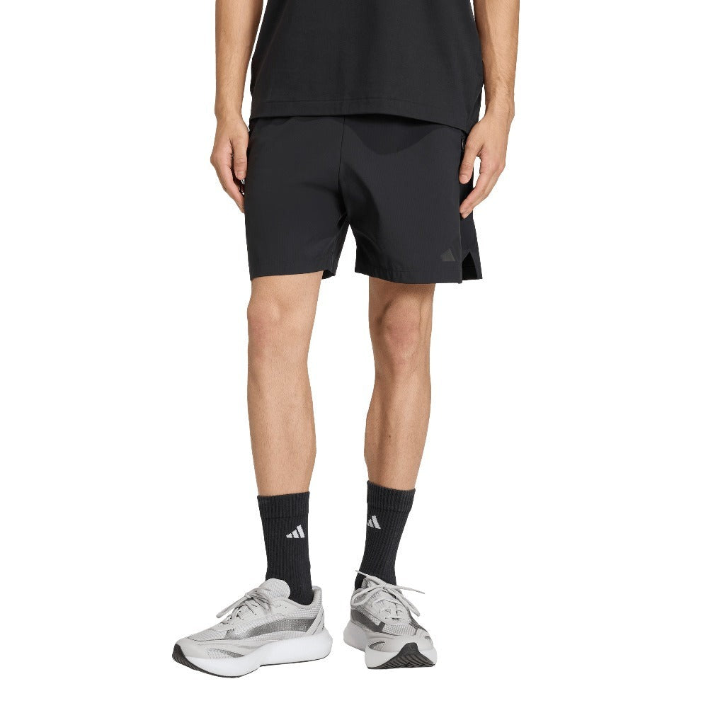 Z.N.E. Woven Short