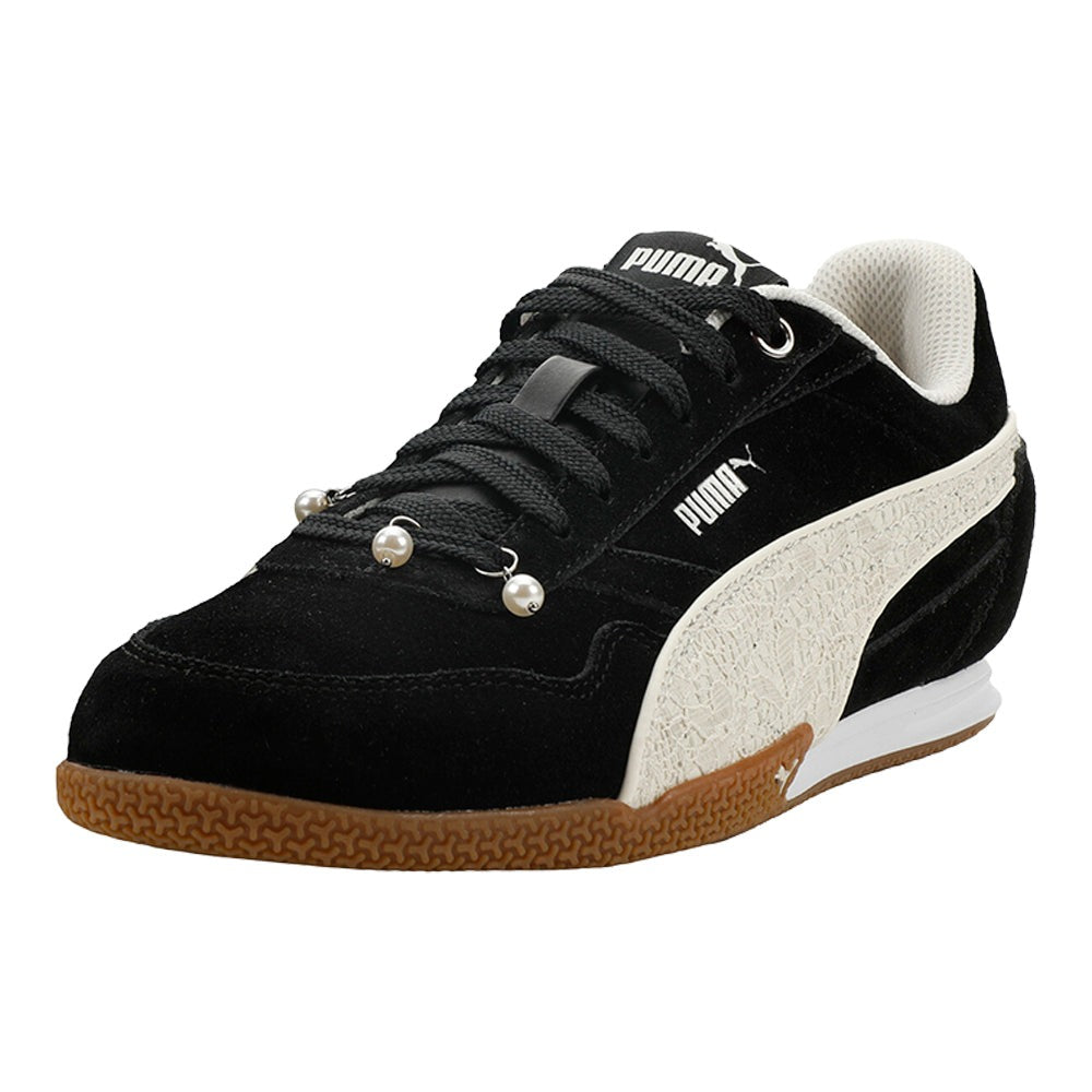 Bella Donna Pearls Lace Up Sneakers