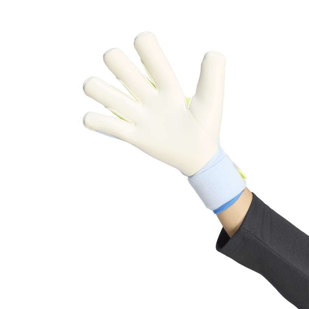 Predator Goalkeeper Glove Pro Hybrid Strap