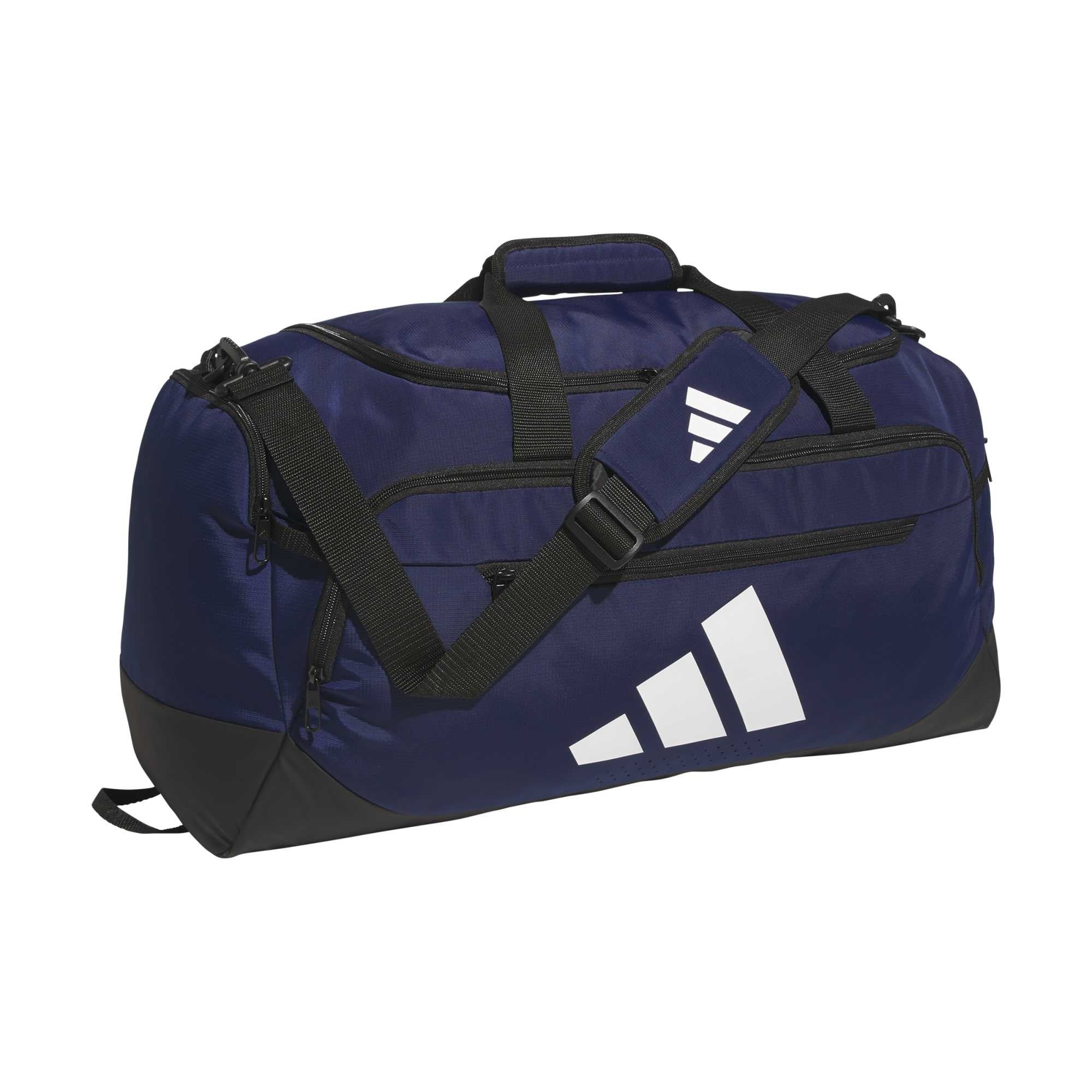 Defender 5 Medium Duffel Bag