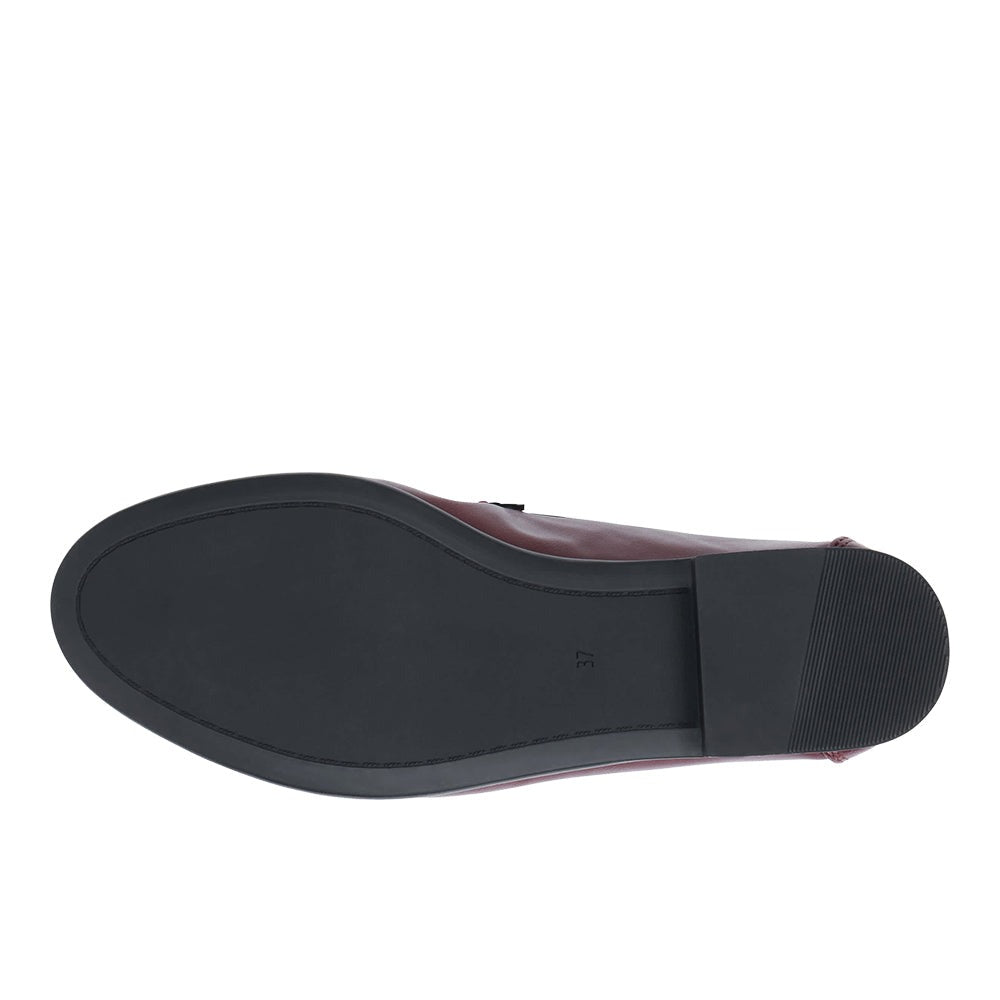 Carlton Loafer