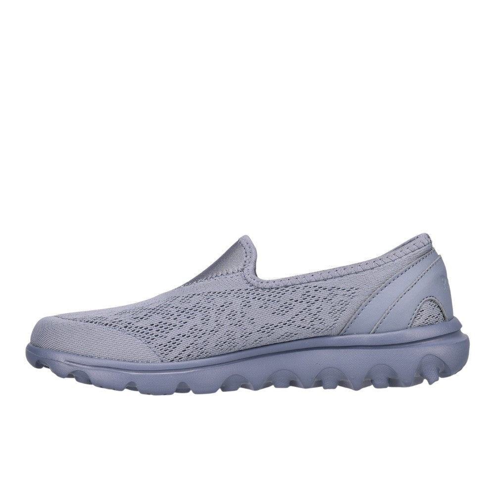 TravelActiv Slip On Sneakers