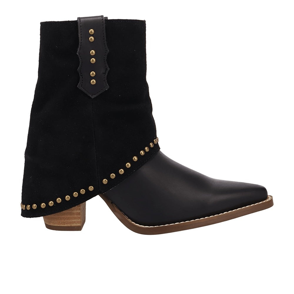 Off The Cuff Leather Snip Toe Pull On Cowboy Booties