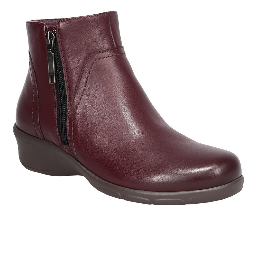 Waverly Round Toe Wedge Zippered Booties