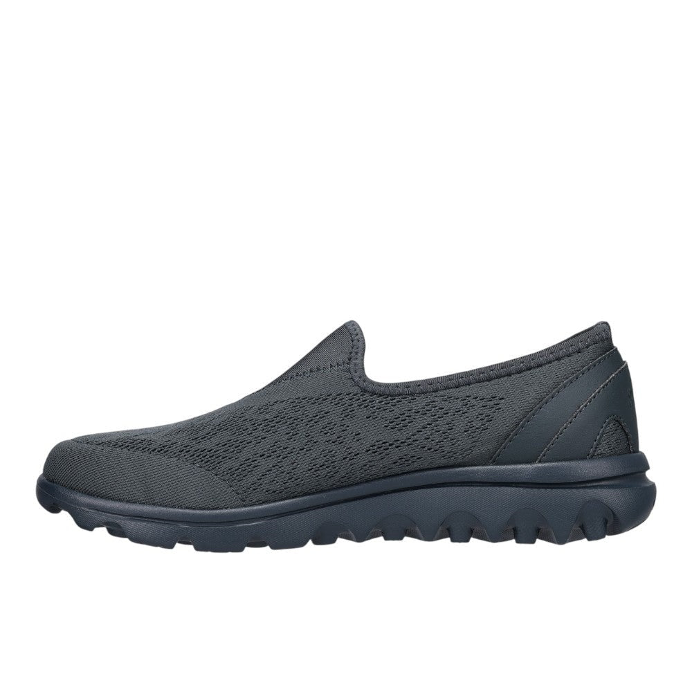 TravelActiv Slip On Sneakers