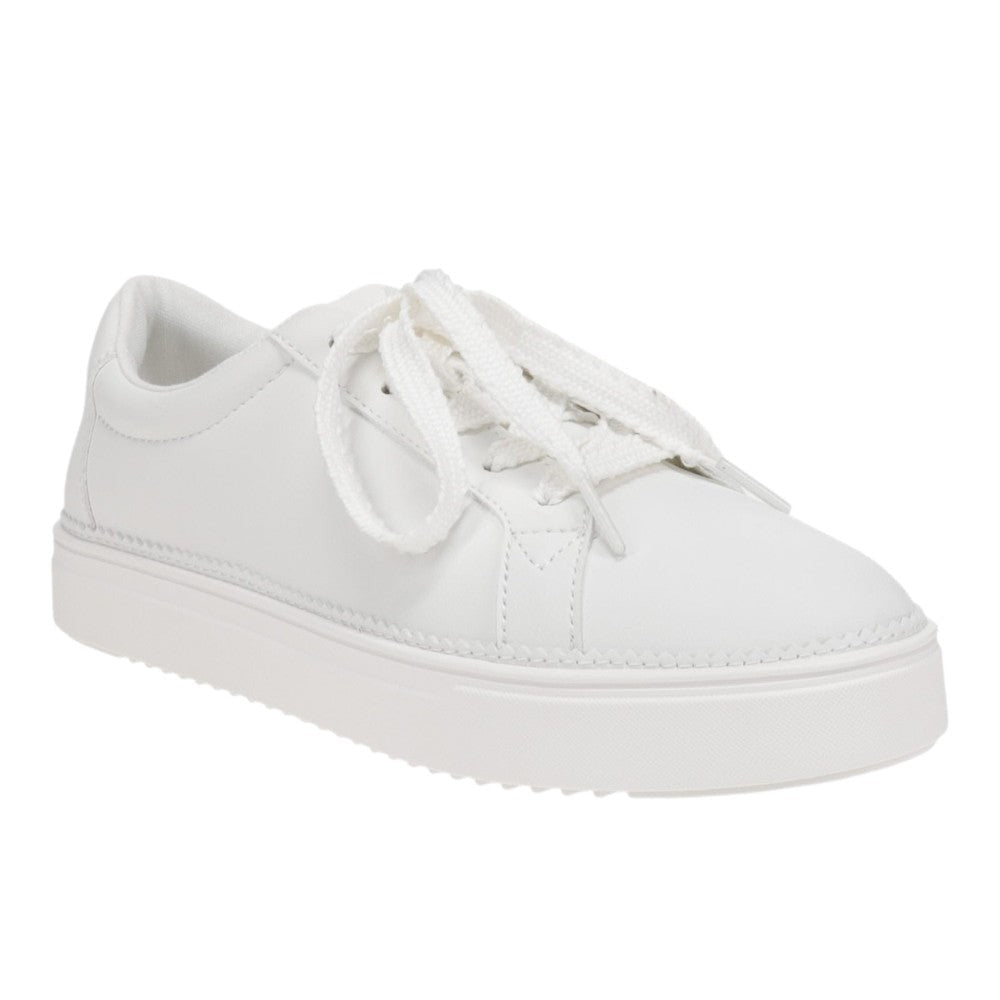 Izzy Sneaker