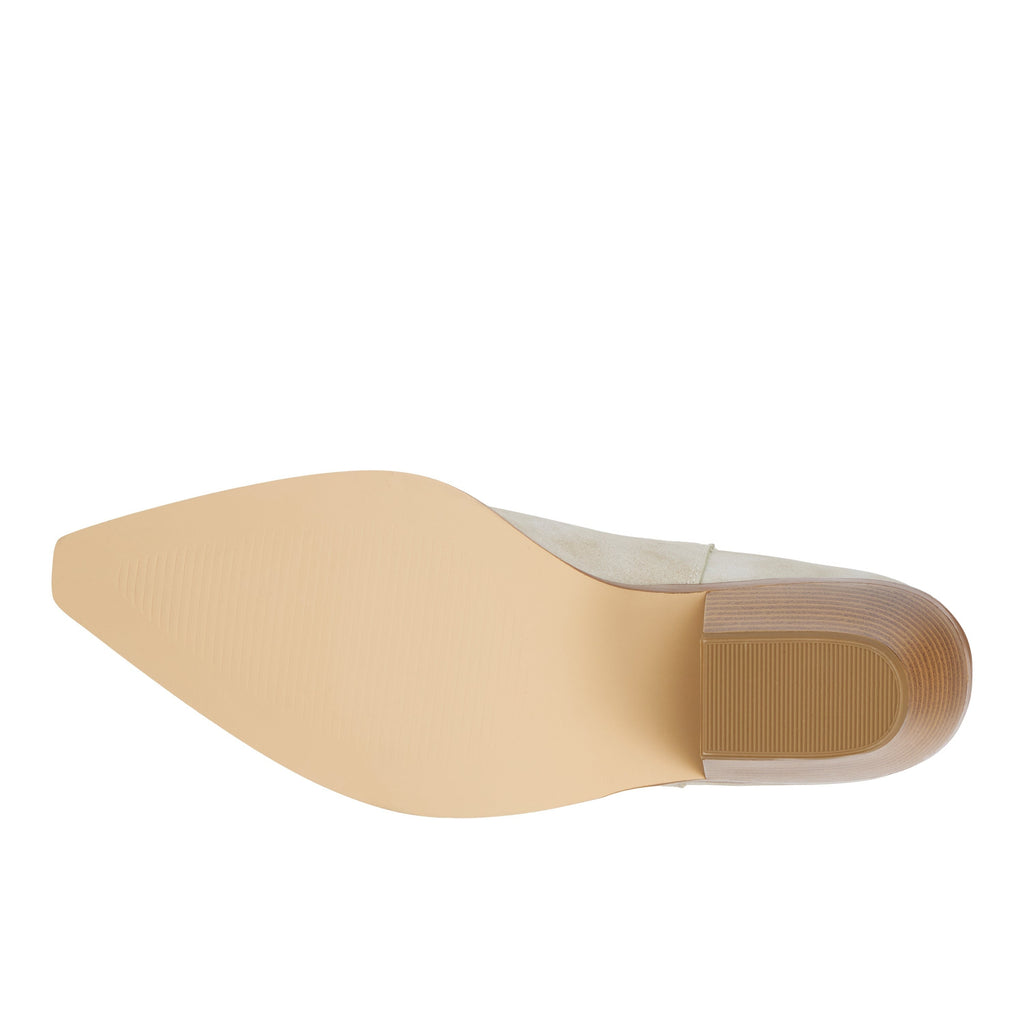 Bodhi Pointed Toe Pull On Boots