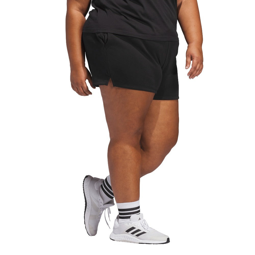 Essentials Small Logo Feel Cozy Shorts (Plus Size)