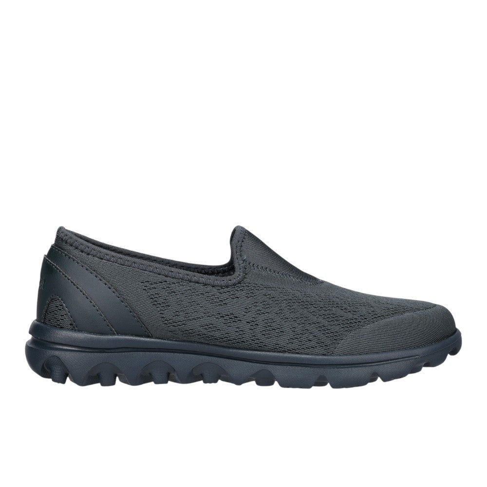 TravelActiv Slip On Sneakers