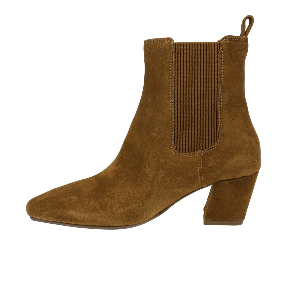 Josie II Chelsea Boots