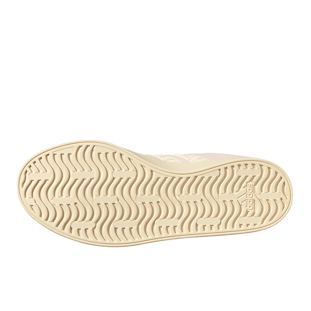 VL Court 3.0 Lace Up Sneakers