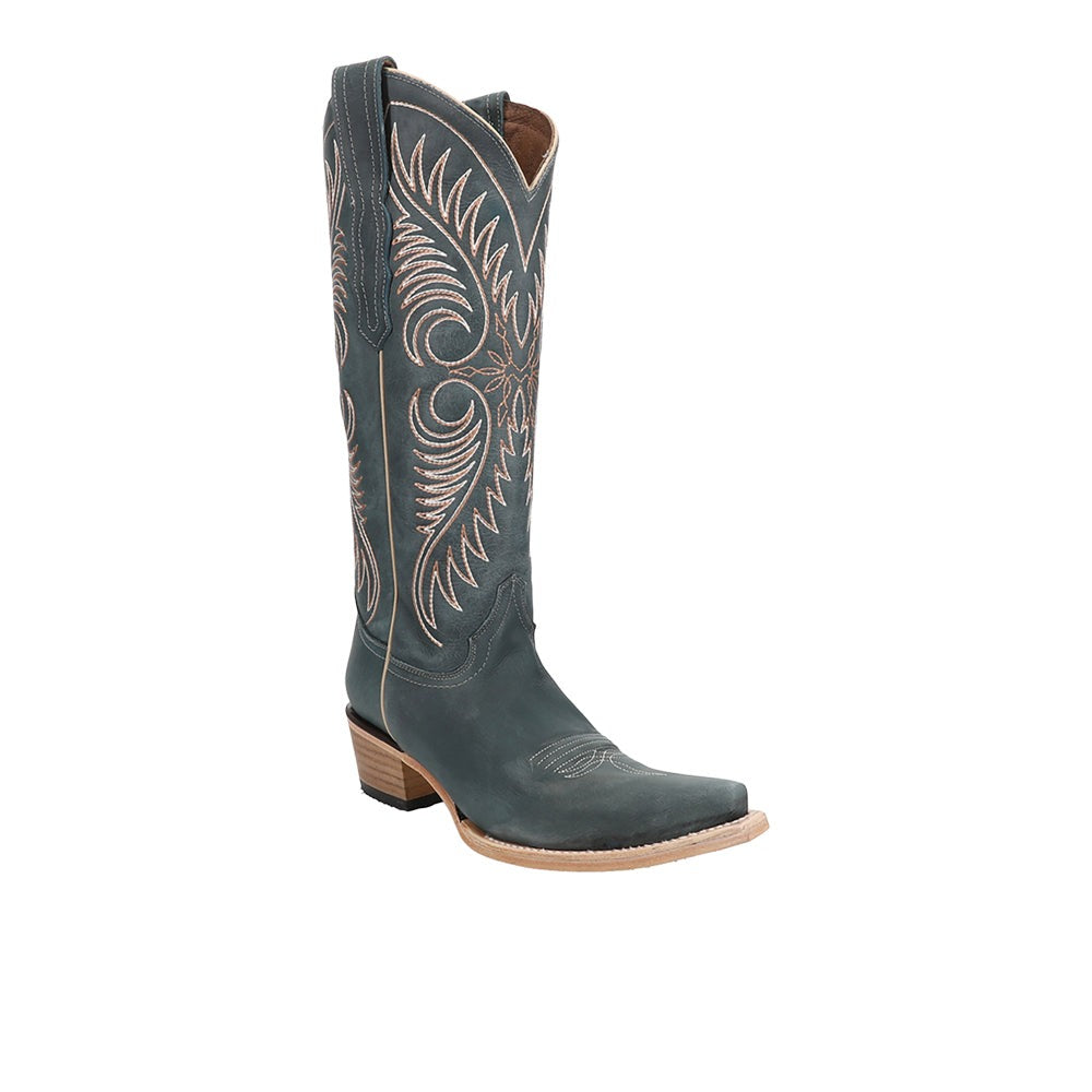 Distressed Embroidered Snip Toe Pull On Cowboy Boots