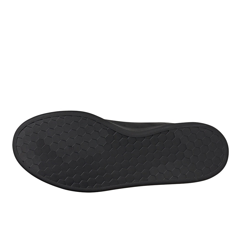 Court Shoes