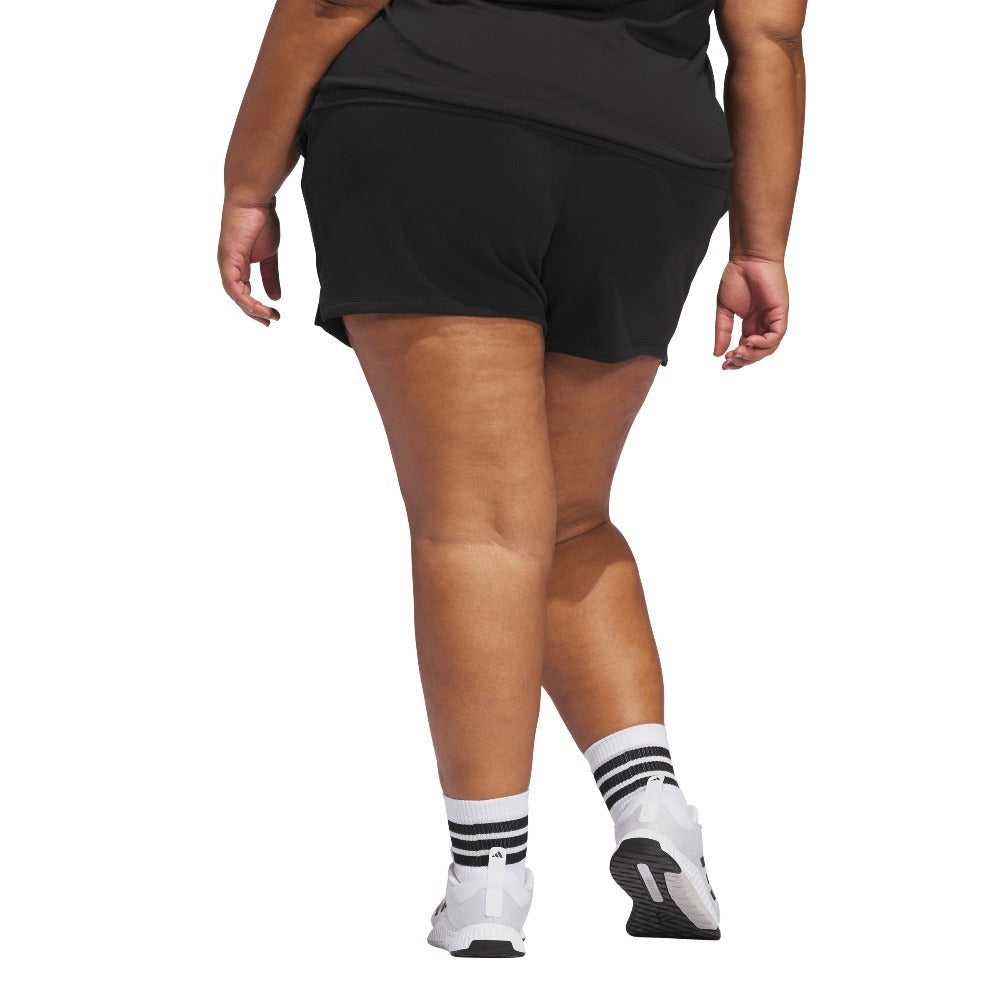 Essentials Small Logo Feel Cozy Shorts (Plus Size)